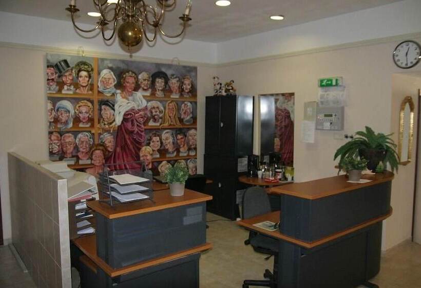 בית מלון כפרי Hostel Lakeside