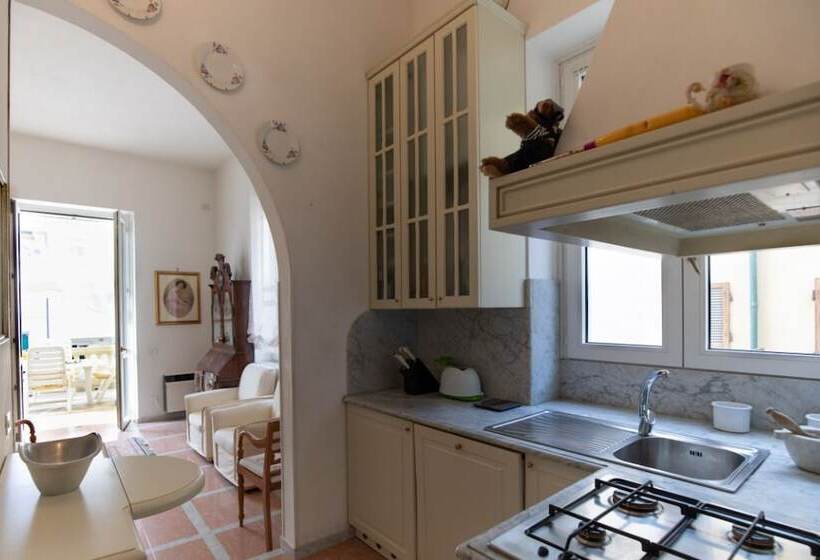 Lido Beach Apartment