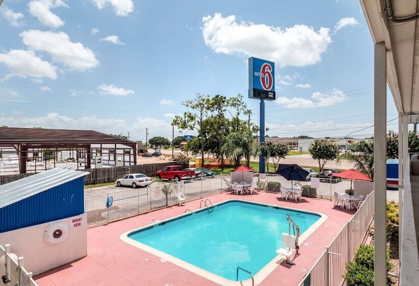 Motel 6victoria, Tx
