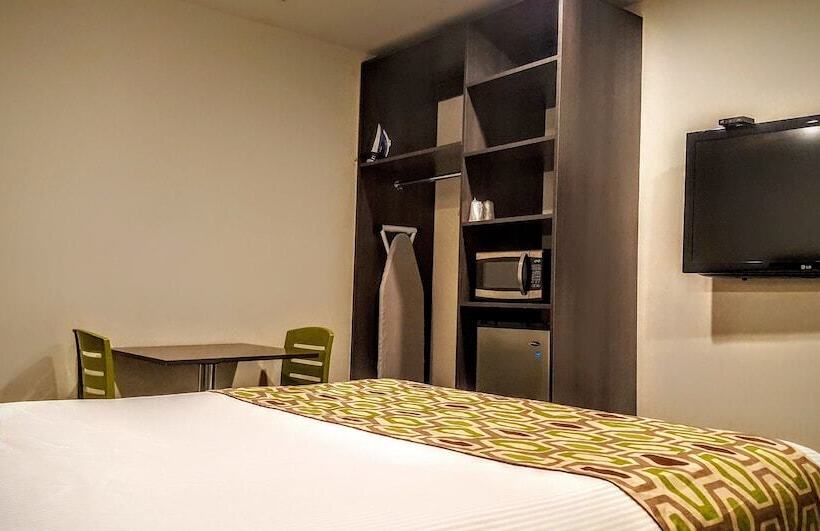 מוטל Jewel City Inn