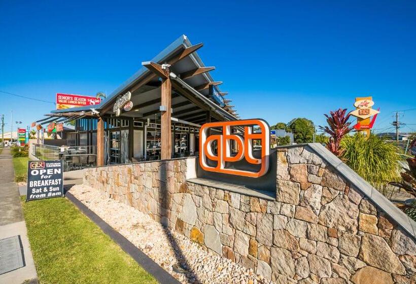 汽车旅馆 Nightcap At Golden Beach Tavern