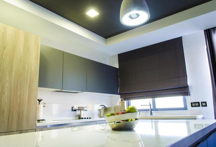 Paramount Bay Penthouse