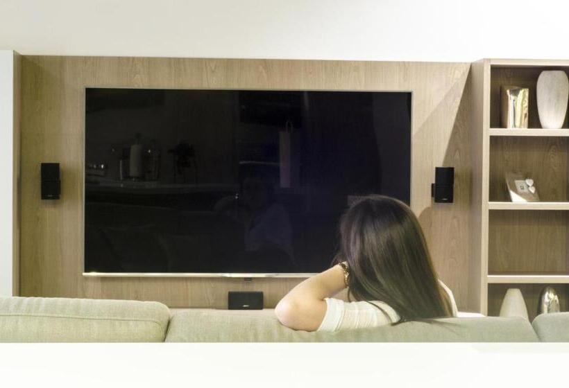 Paramount Bay Penthouse