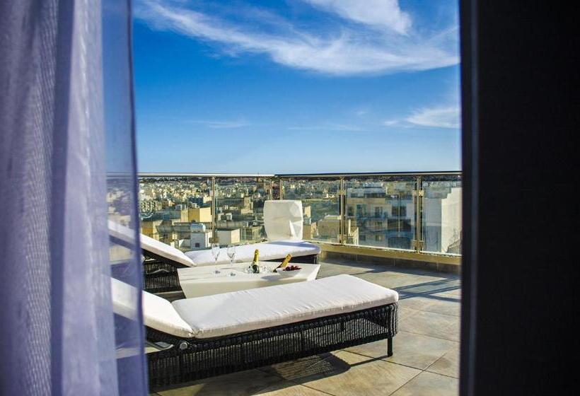 Paramount Bay Penthouse