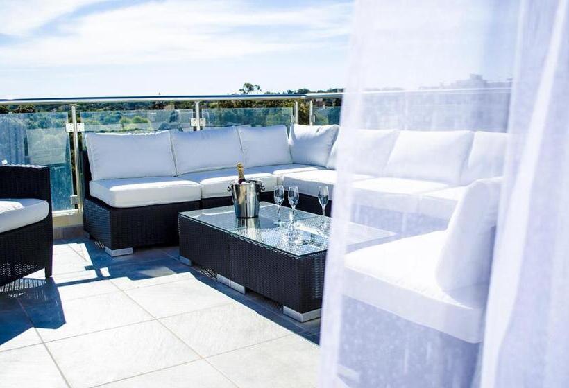 Paramount Bay Penthouse