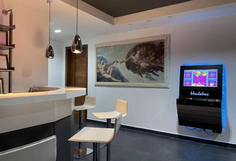 Paramount Bay Penthouse