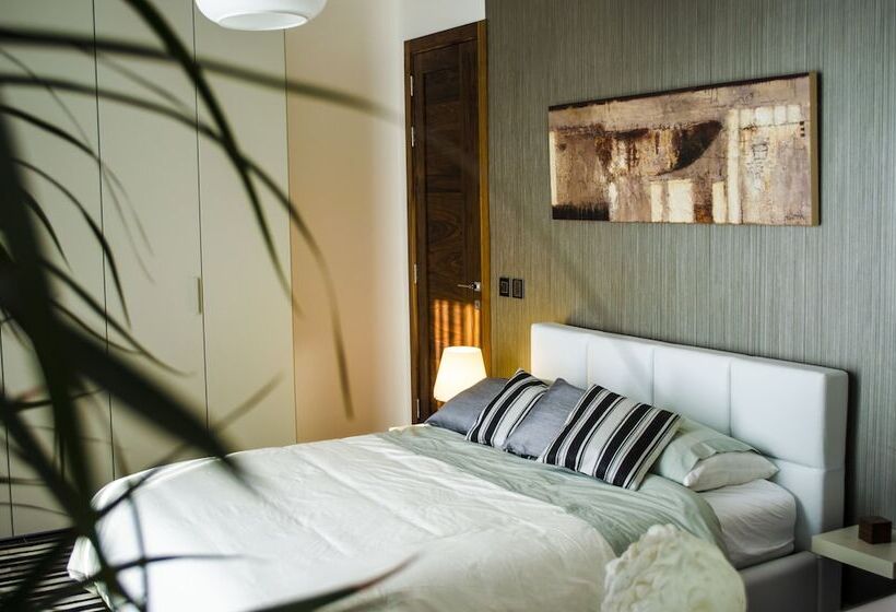 Paramount Bay Penthouse