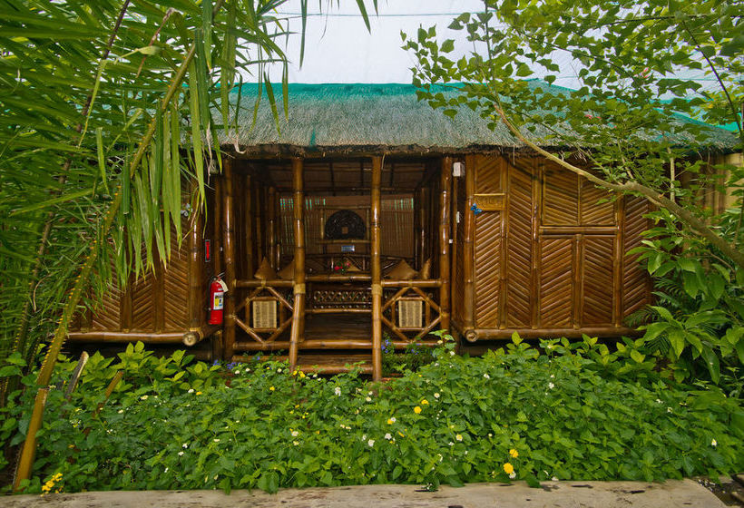 Пансион Blessie's Bed & Breakfast