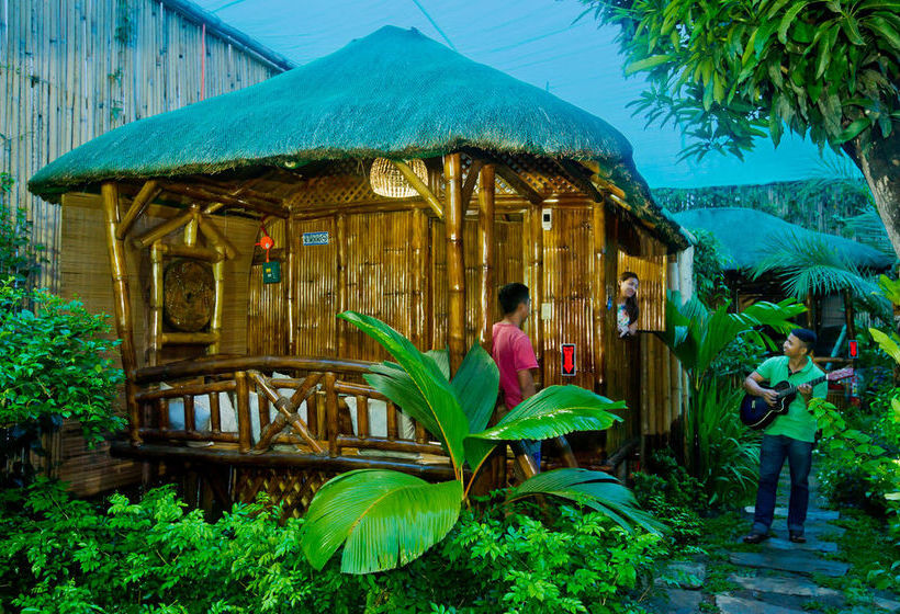 Пансион Blessie's Bed & Breakfast