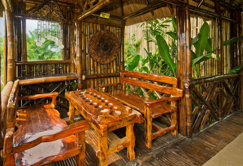 Пансион Blessie's Bed & Breakfast