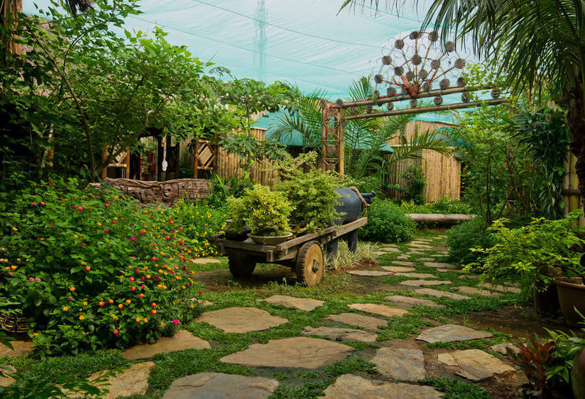 Пансион Blessie's Bed & Breakfast