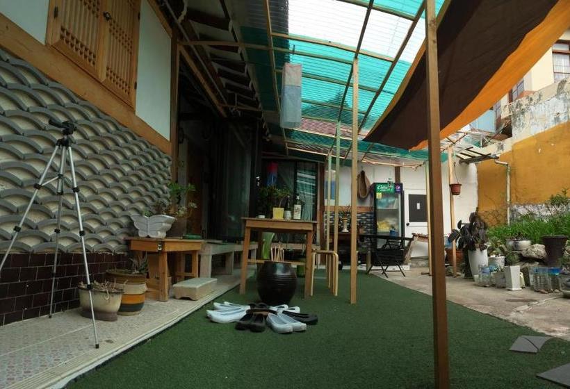 펜션 Mokpo Joenzip Guest House