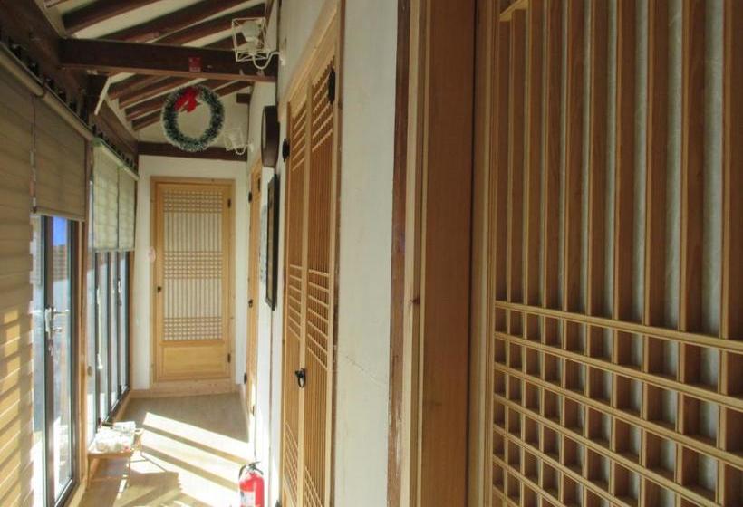 펜션 Mokpo Joenzip Guest House