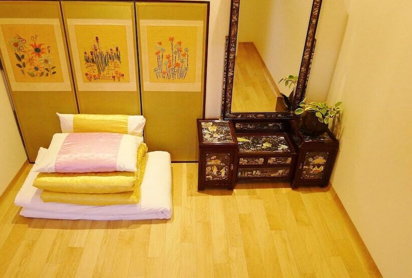 펜션 Hanok Guest House 202