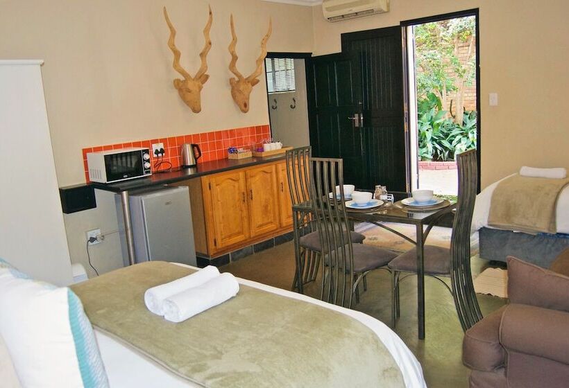 بنسيون Pumleni Guesthouse