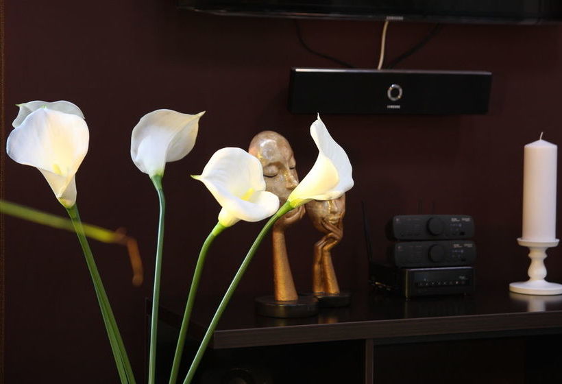 پانسیون Rixo`s Guesthouse