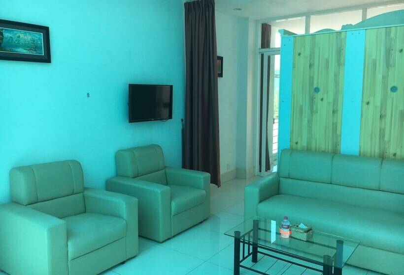 Richly Boutique Hotel & Hostel