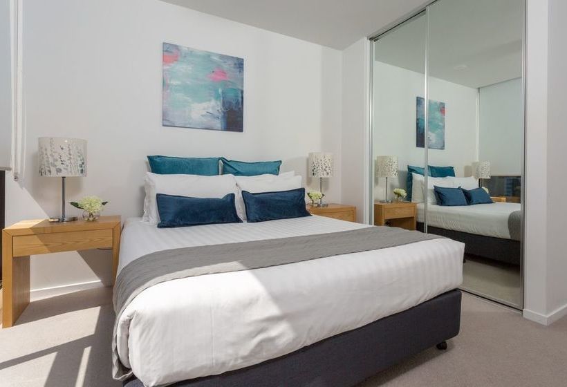 Wyndel Apartments Southbank Views