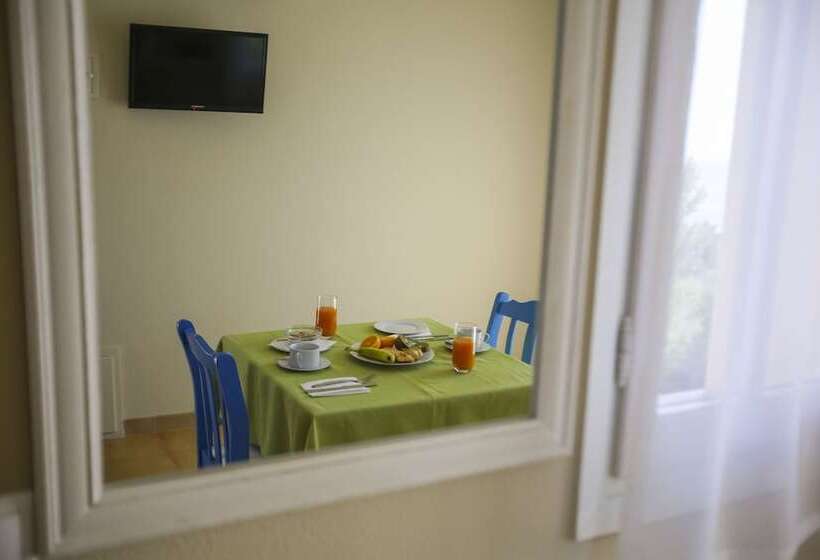 Sunset Paradise Resort