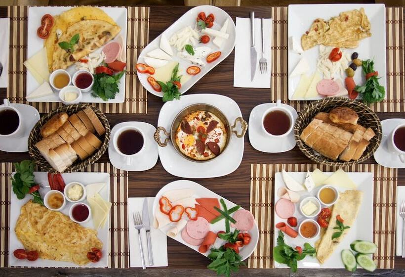 The Rise Aron Business Hotel Merter