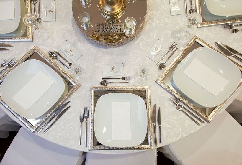 The Rise Aron Business Hotel Merter