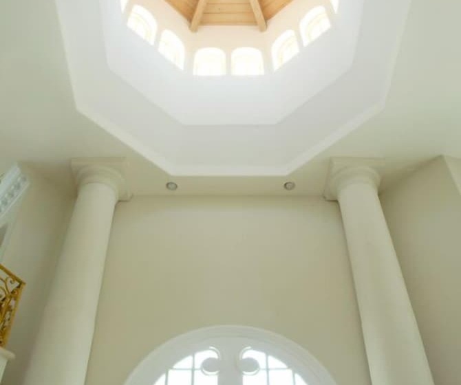 The Stradella Court Mansion