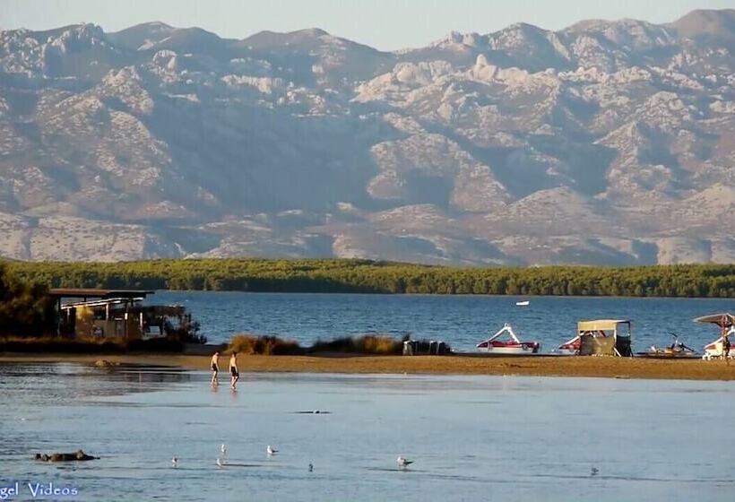 Villa Vanilla With Heated Pool