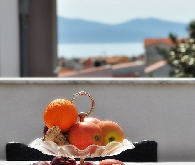 Villa Vanilla With Heated Pool