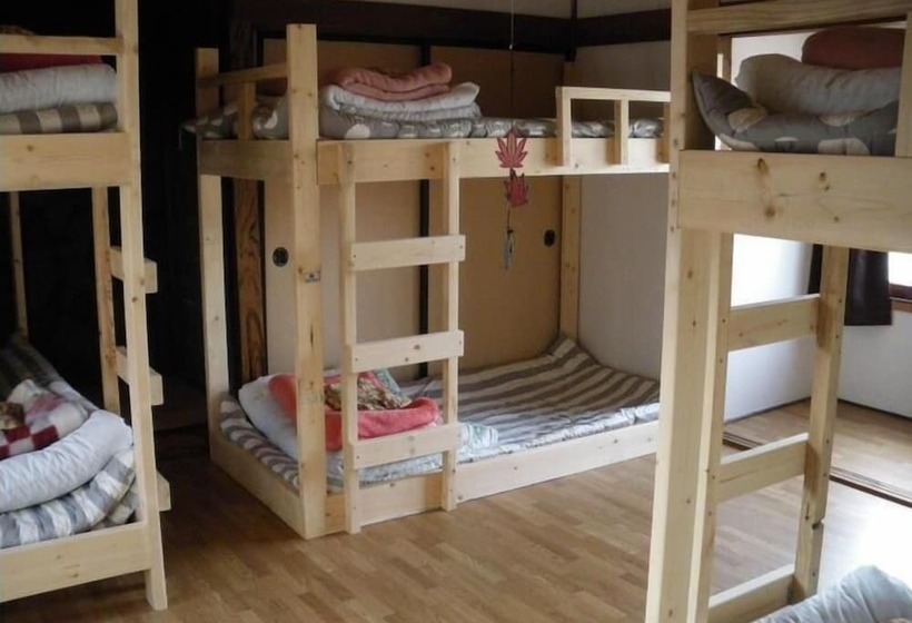 Emina Backpackers Hostel