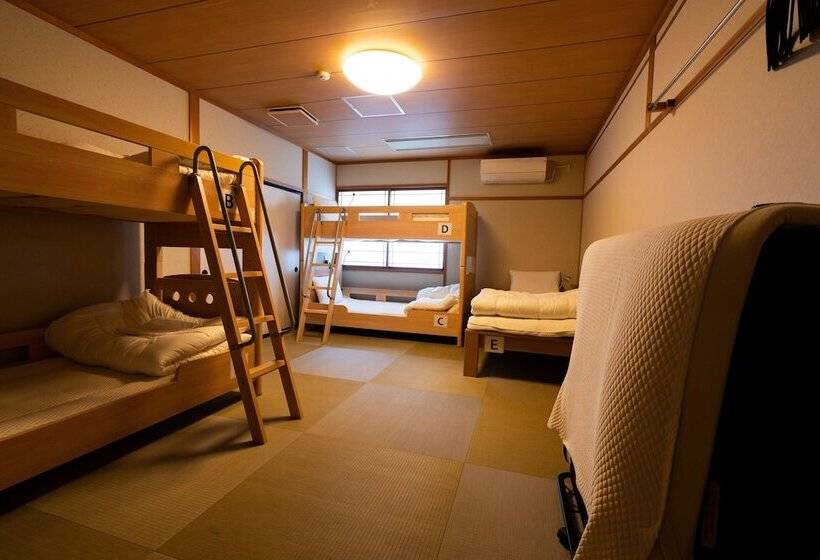 ユースホステル Guest House Ouka