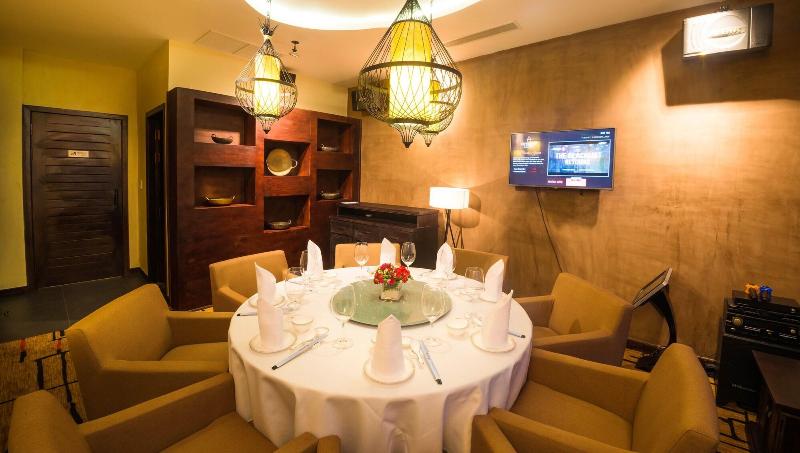 Almond Hotel Bassac River