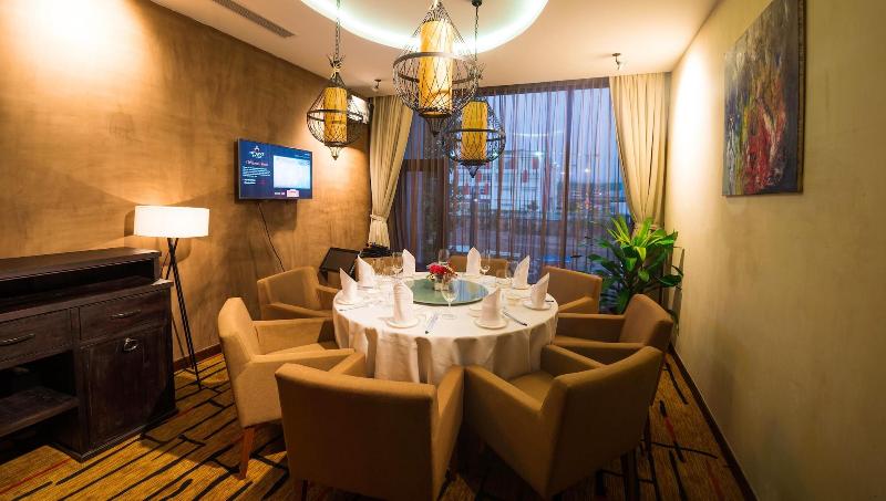 Almond Hotel Bassac River