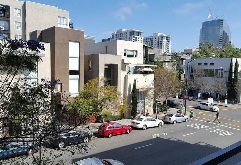 Apartment Near Gaslamp & Convetion Center