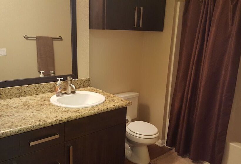 Apartment Near Gaslamp & Convetion Center