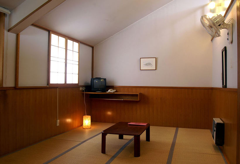 B&b Pension Hakodate Mura