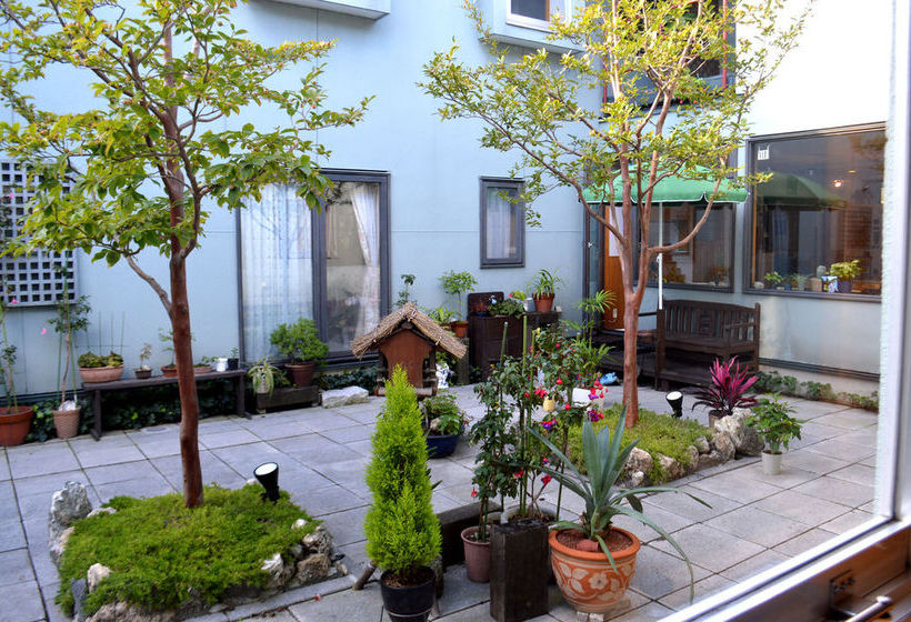 B&b Pension Hakodate Mura