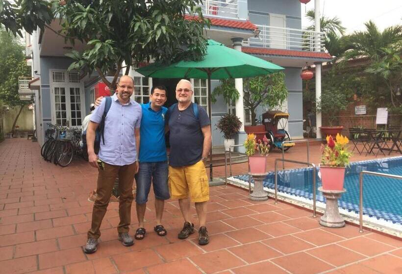 تختخواب و صبحانه Hoi An Life Villa