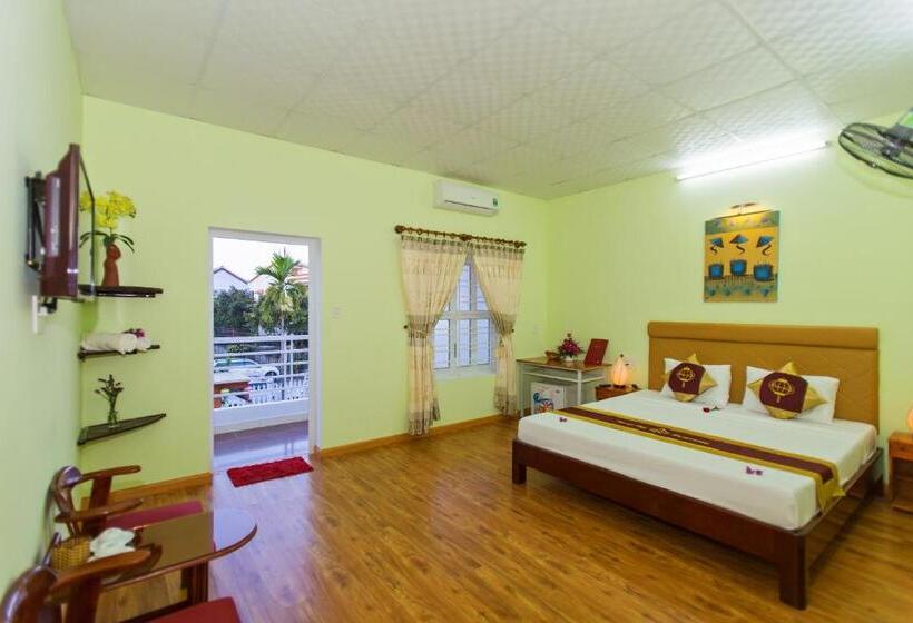 تختخواب و صبحانه Hoi An Life Villa