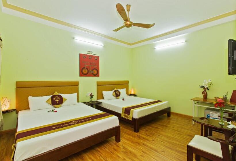 تختخواب و صبحانه Hoi An Life Villa