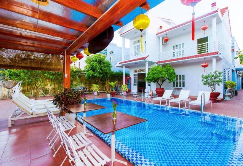 تختخواب و صبحانه Hoi An Life Villa