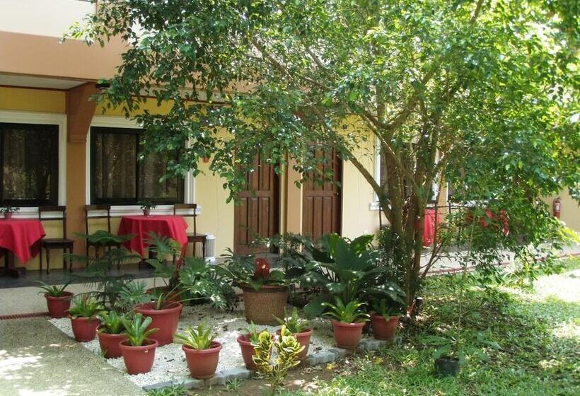 مبيت وإفطار Mariafe Inn