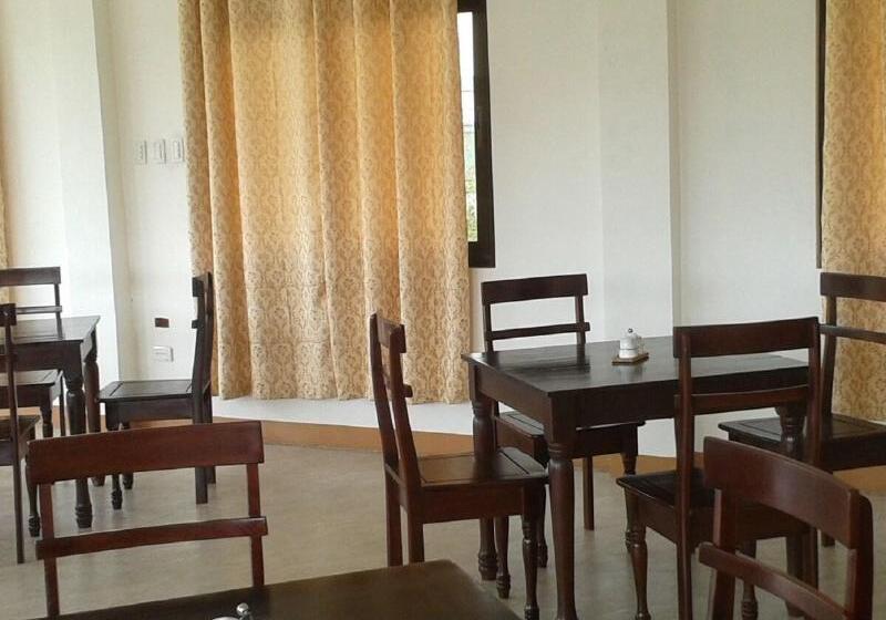 مبيت وإفطار Mariafe Inn