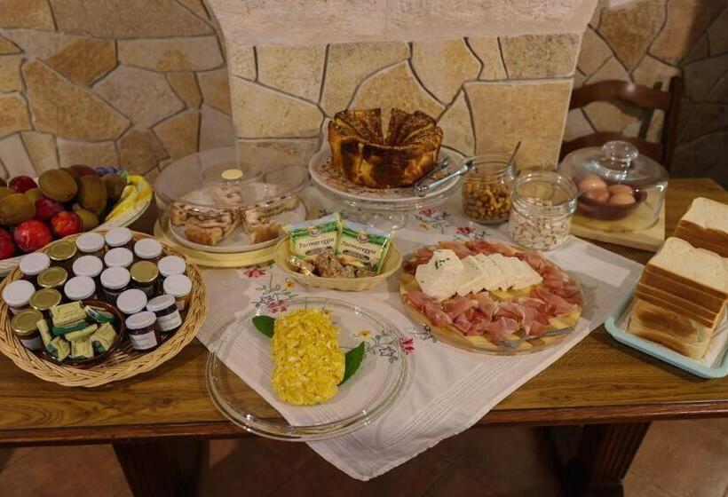 مبيت وإفطار Villa Tonia