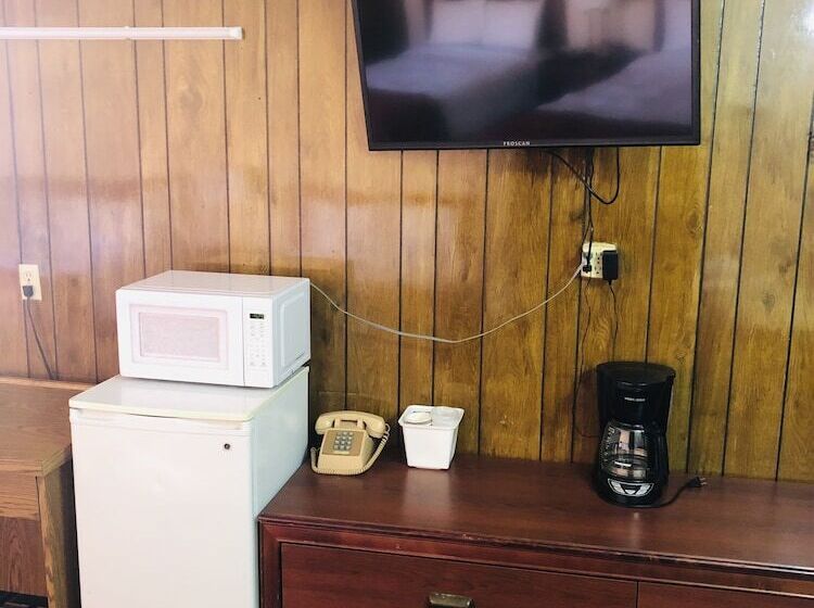 Big 12 Motel