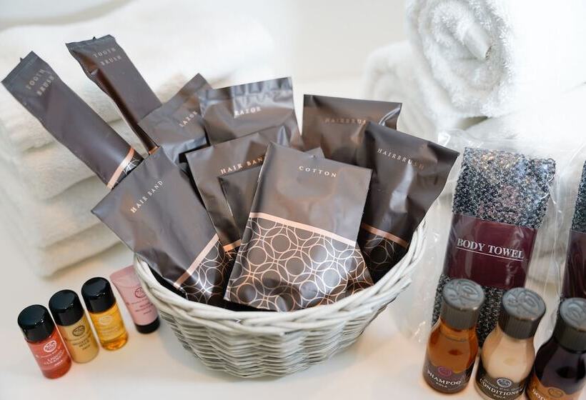 E Horizon Resort Condominium Sesoko