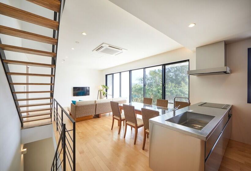 E Horizon Resort Condominium Sesoko