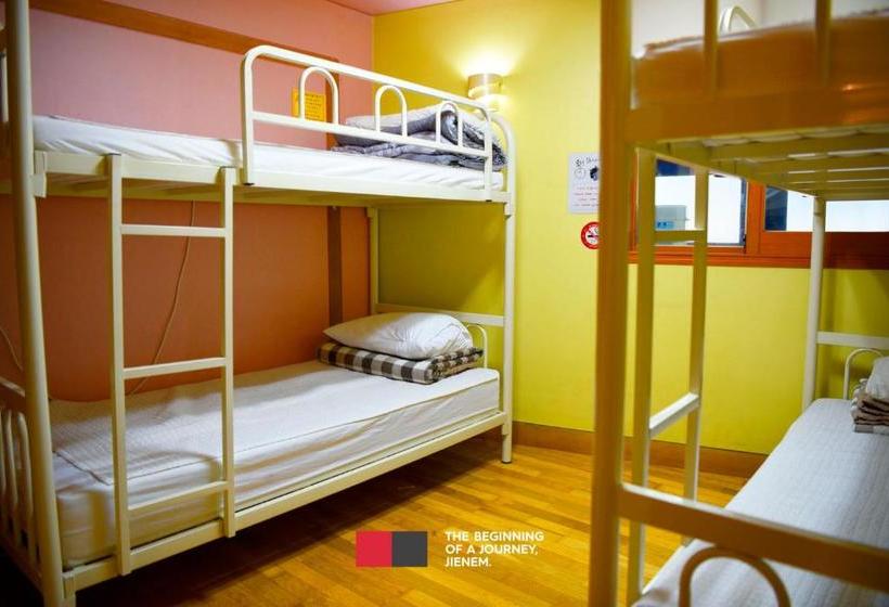 Jeju Lynden Hostel