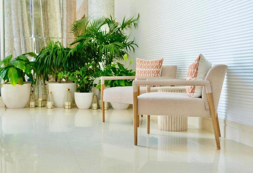 هتل Andalus Al Seef Resort & Spa