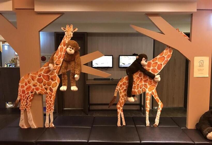 Ark Hotel   Changan Fuxing方舟商業股份有限公司