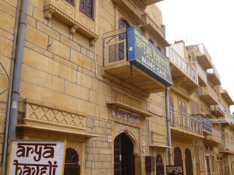 هتل Arya Haveli